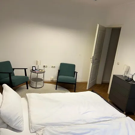 Im Universitaetsring Apartament *